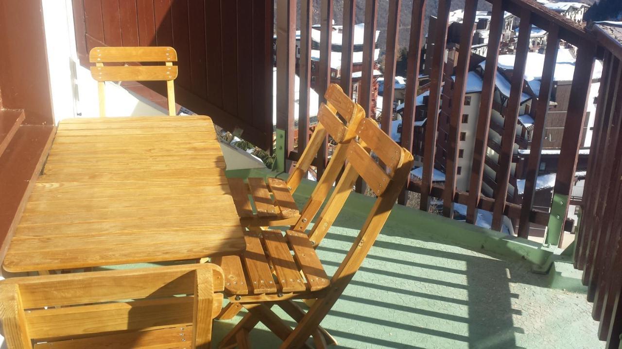 Appartement en résidence skis aux pieds avec sauna Courchevel Exterior foto